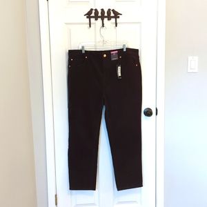 NWT Chocolate brown corduroy pants